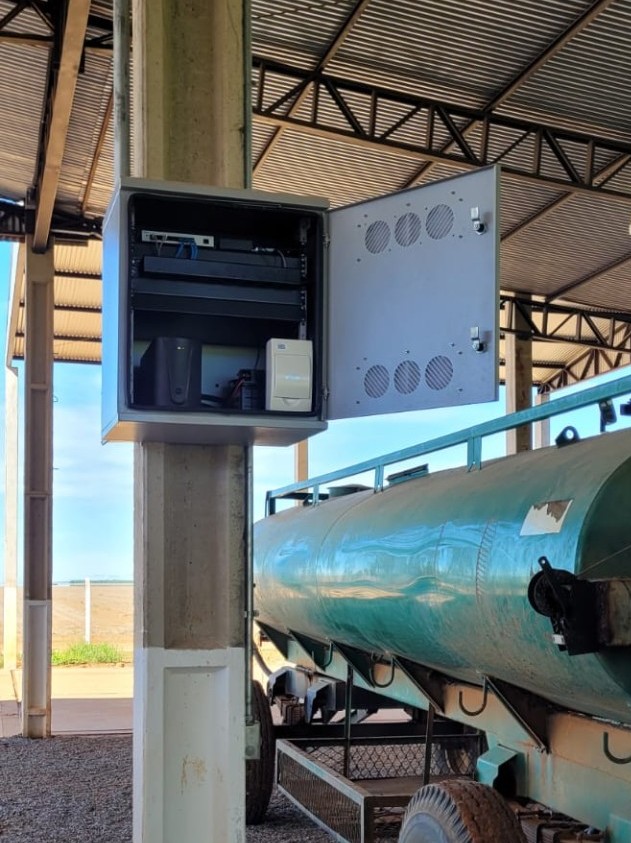 Instalação de infraestrutura de telecomunicações em área rural